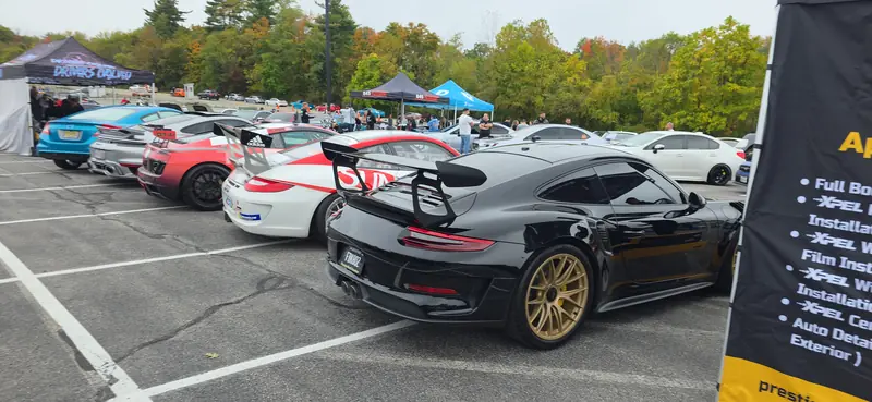 The lineup at the meet — GT3 RS leading