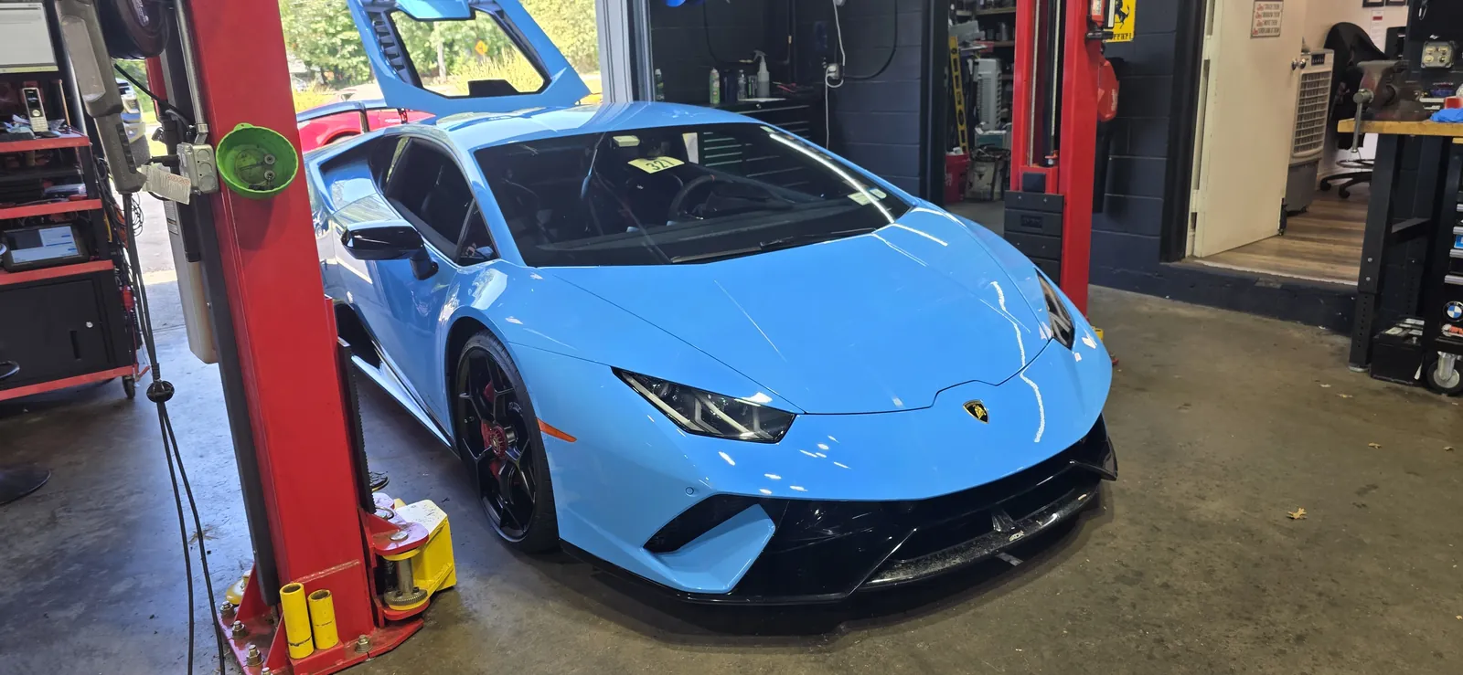 Lamborghini Huracan Performante in the Prestige Performance Center bays
