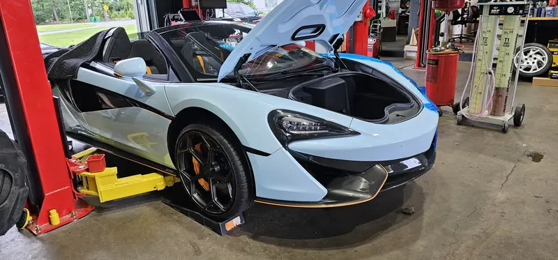 McLaren 570S Spider in for service