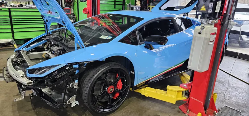 Huracan Performante in for front-end service